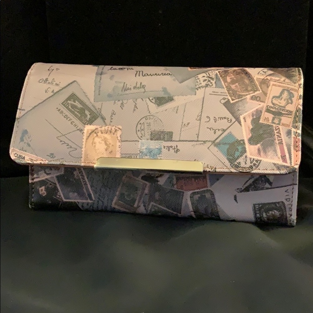 Anti-theft travelers wallet/clutch